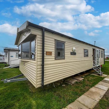 Lovely 6 Berth Caravan For Hire At Barmston Beach Holiday Park Ref 62062Hc Lund Buitenkant foto